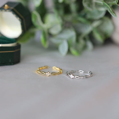Thin Band Crystal Ring