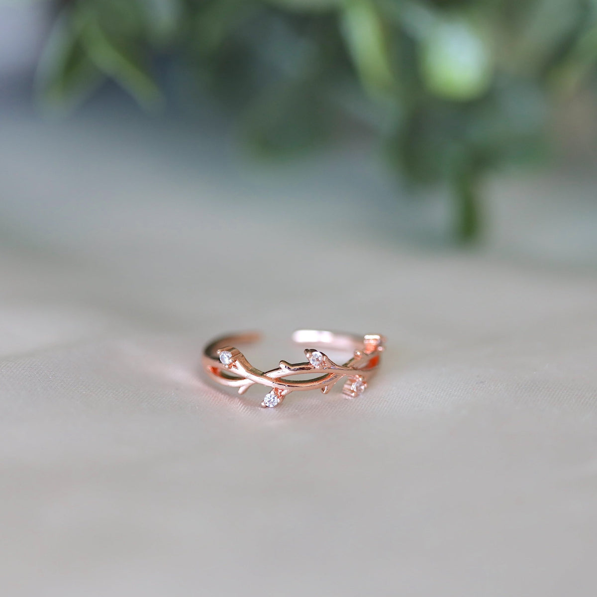 Silver Vine Leaves Ring