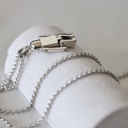 Silver Robert Necklace