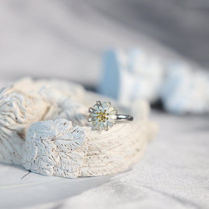 Silver Daisy Ring