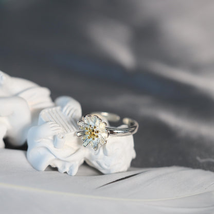 Silver Daisy Ring