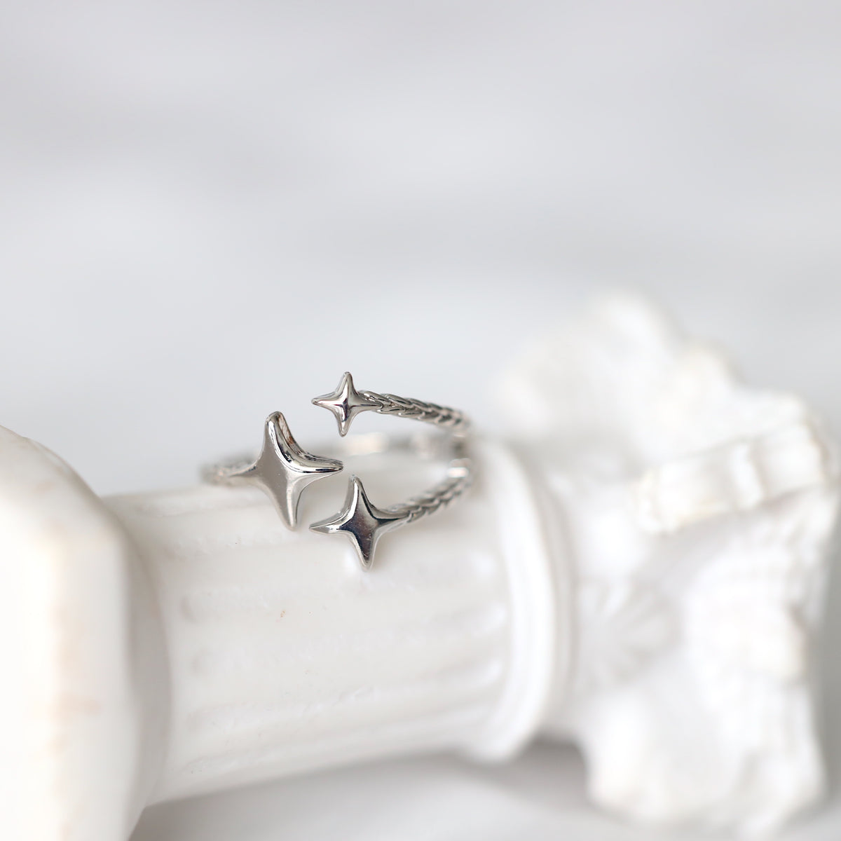Triple Stars Dainty Gold Ring