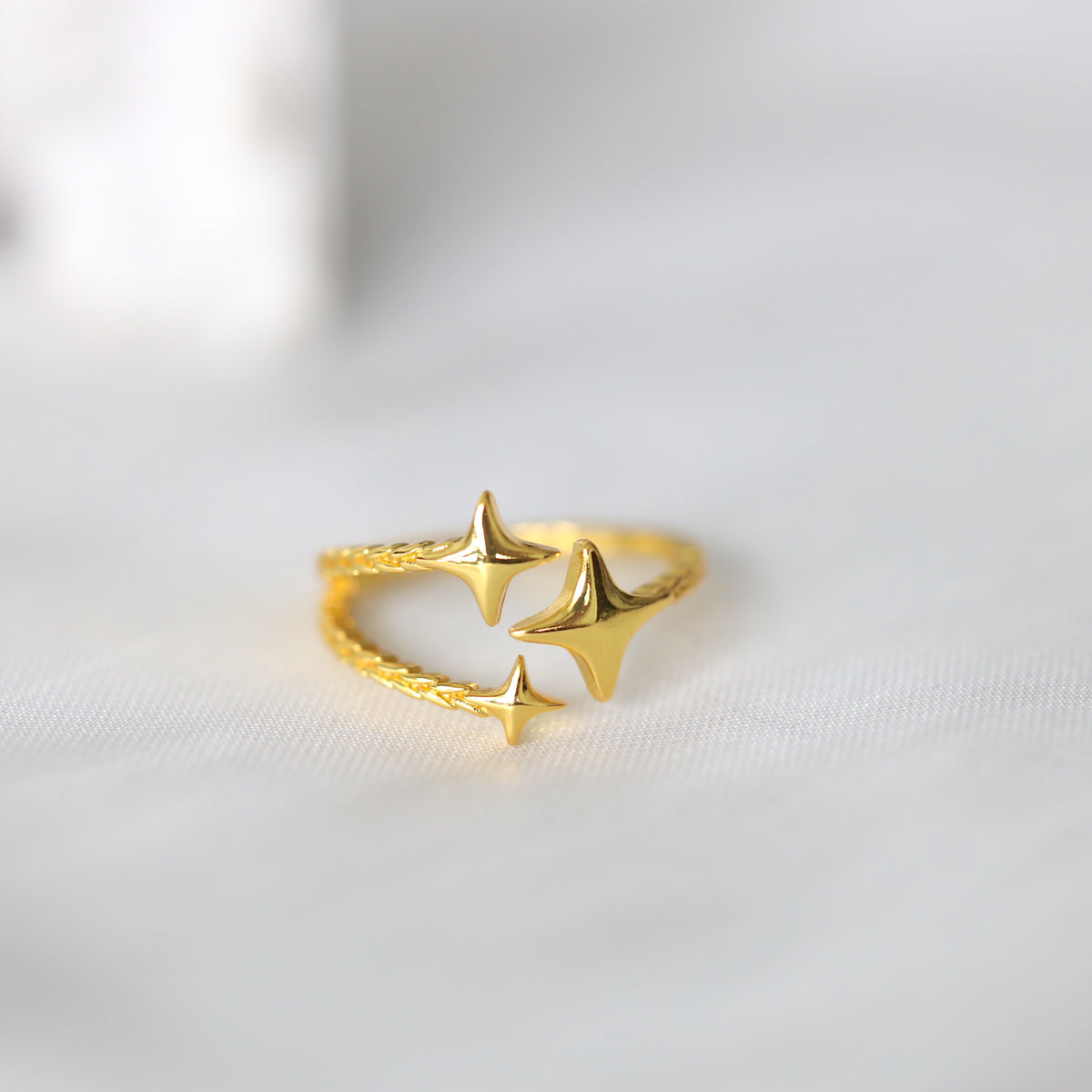 Triple Stars Dainty Gold Ring