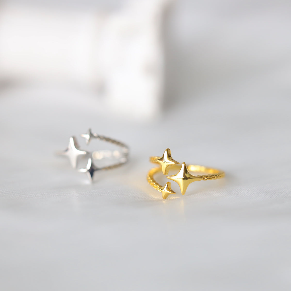 Triple Stars Dainty Gold Ring