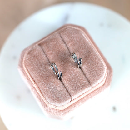 Set of 2 Silver star ear cuffs