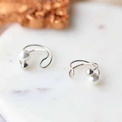 2 Pieces Pearl Ear Cuffs