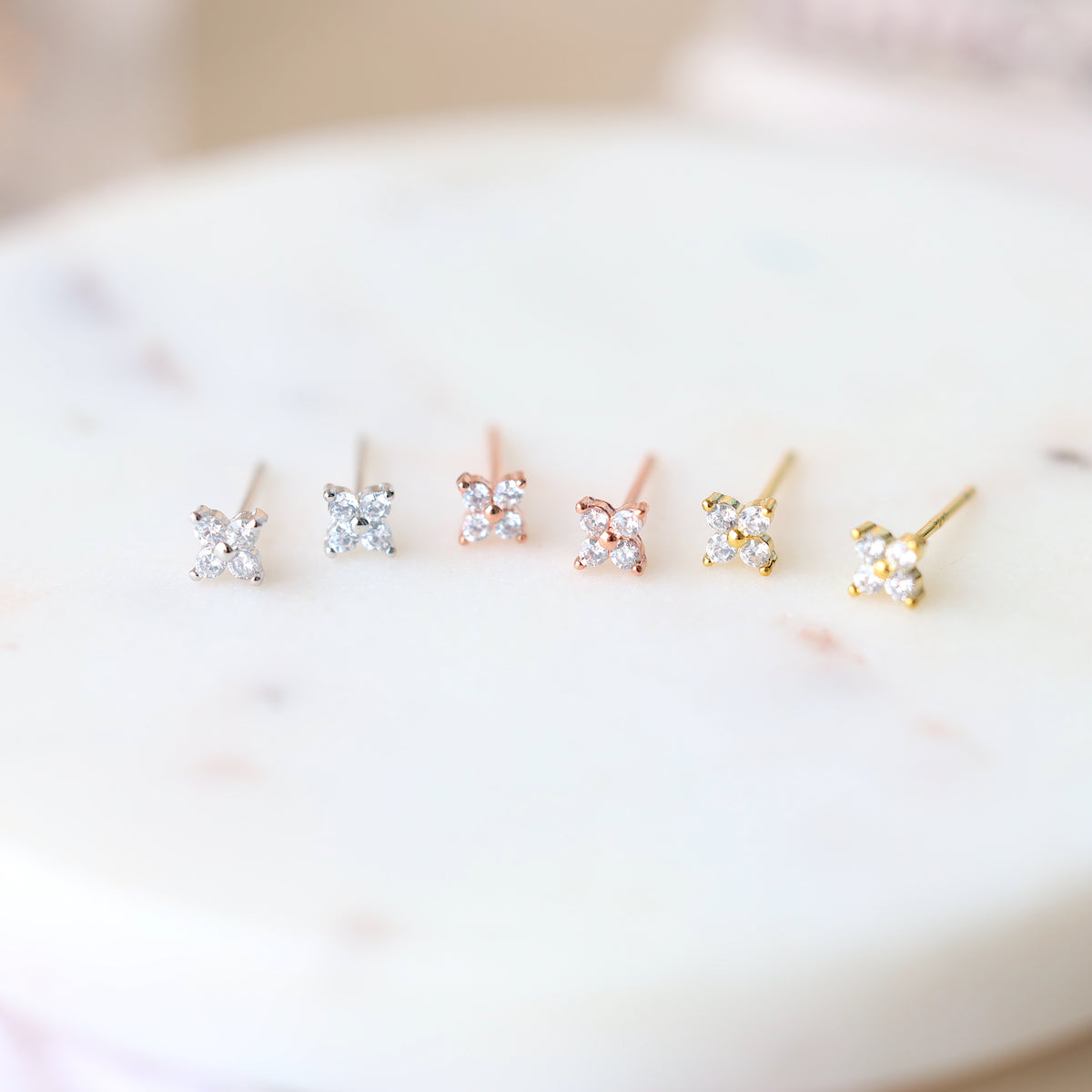 Tiny Clover Flower Ear Studs