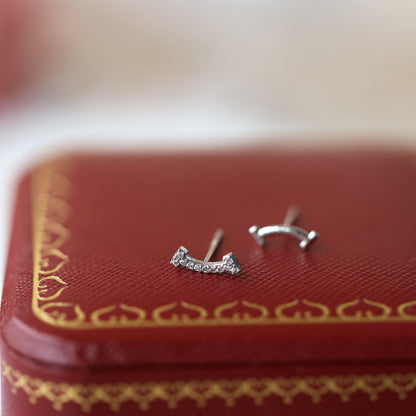 Smile Curve Ear Studs