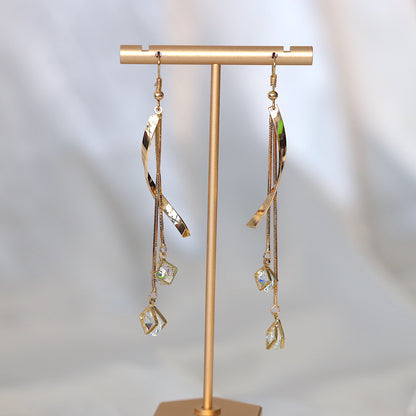 Twisted Dangle Hook Earrings e27