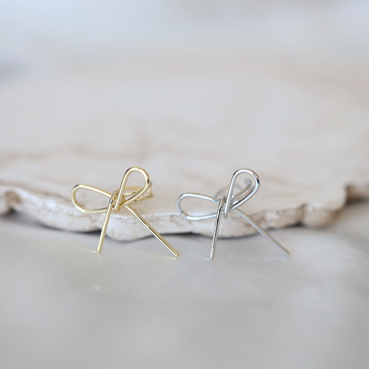 Bow Tie Ear Cuff