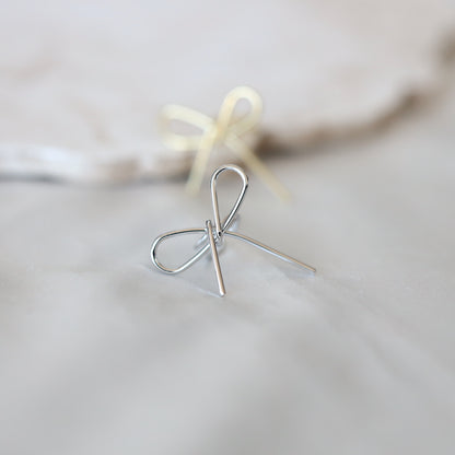 Bow Tie Ear Cuff