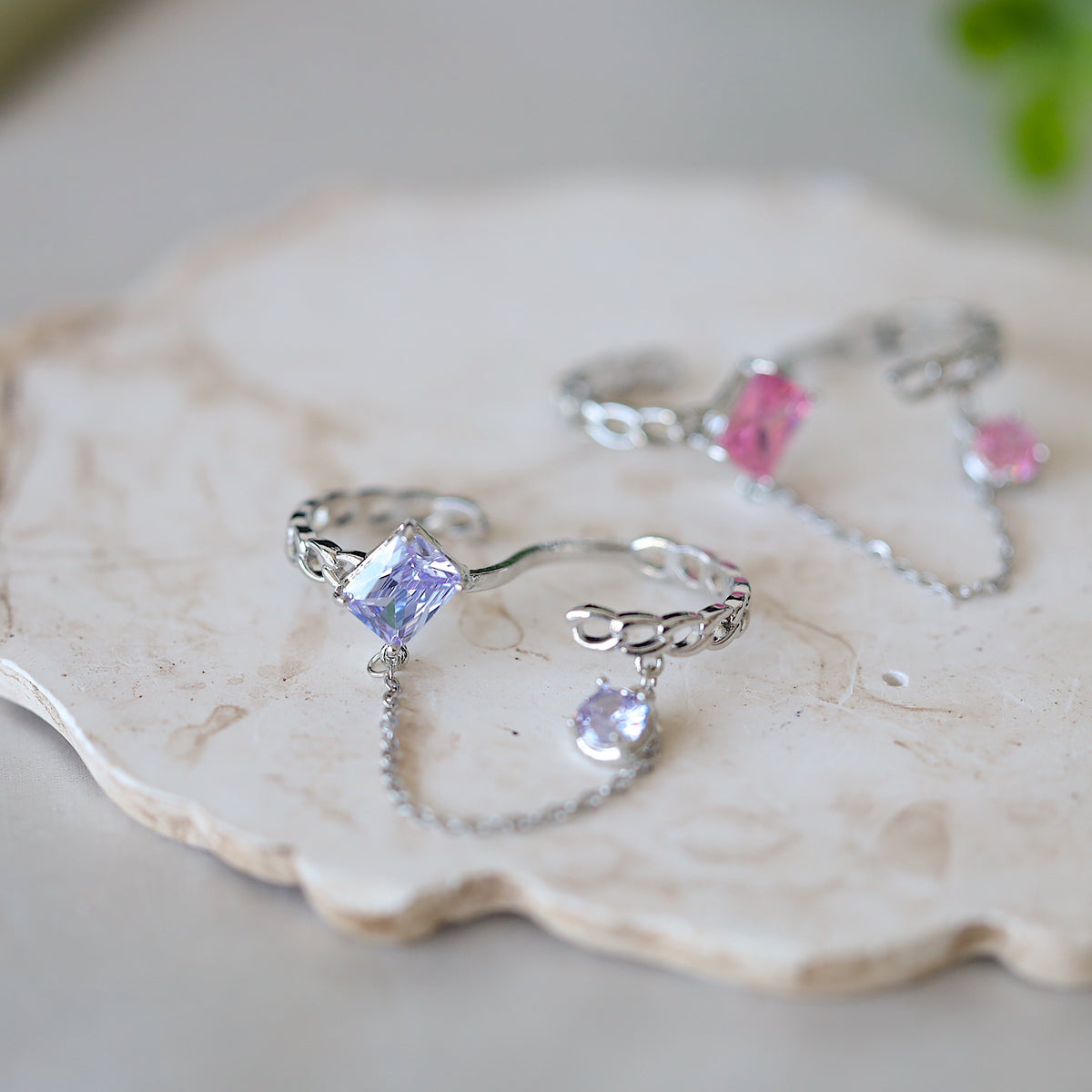 Purple Gem Chain Dangle Ring
