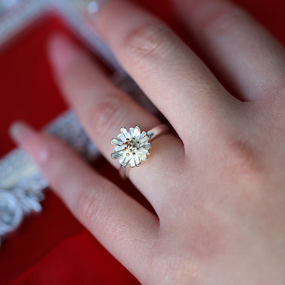 Silver Daisy Ring