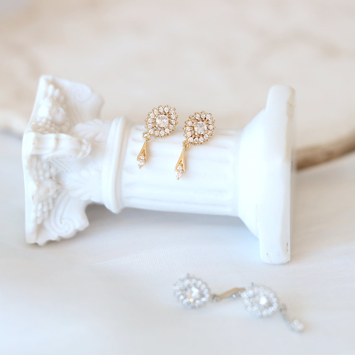 Classic Oval Drop Earrings