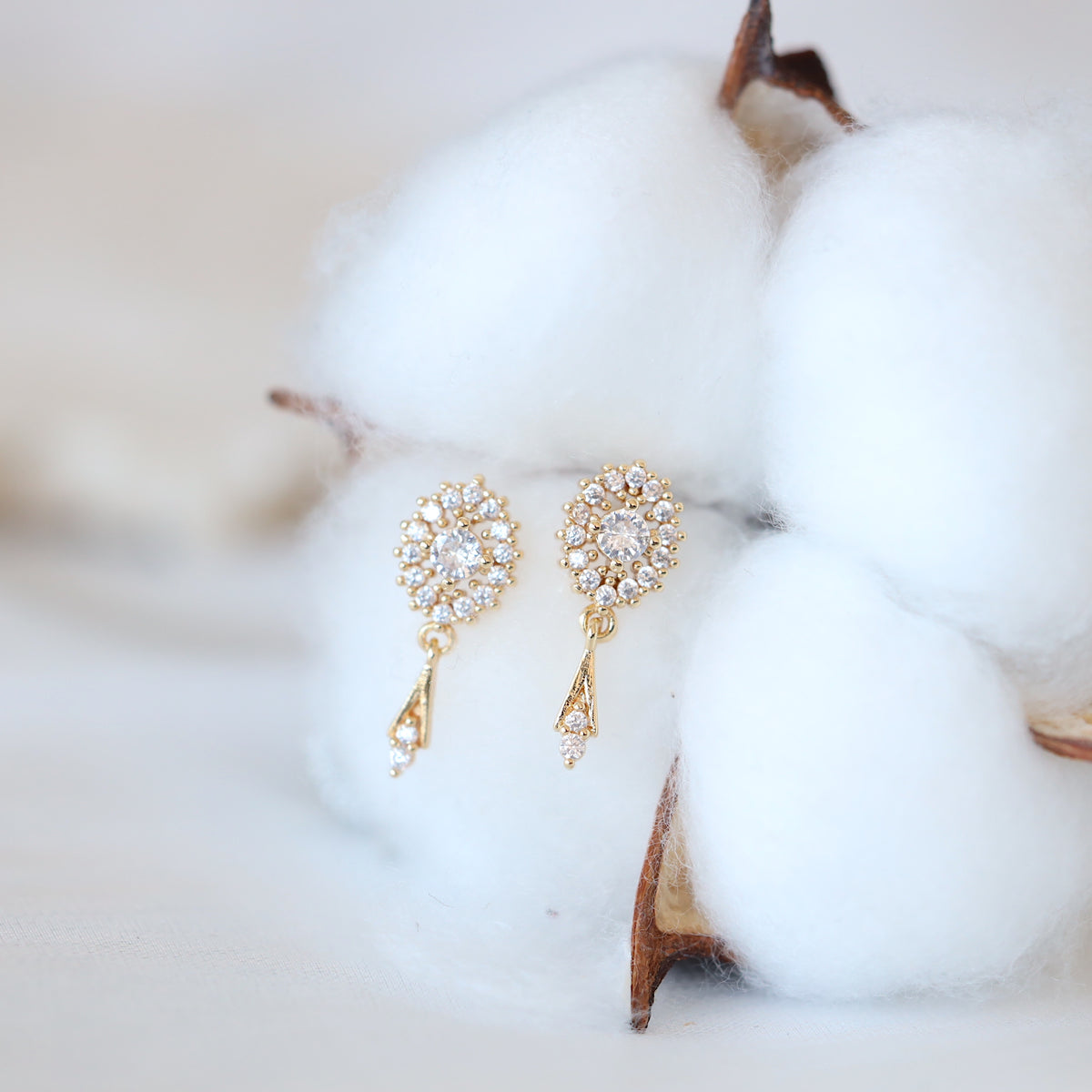 Classic Oval Drop Earrings