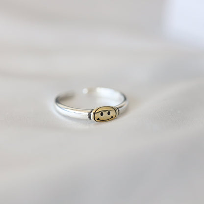 Silver Thin Band Moonstone Ring