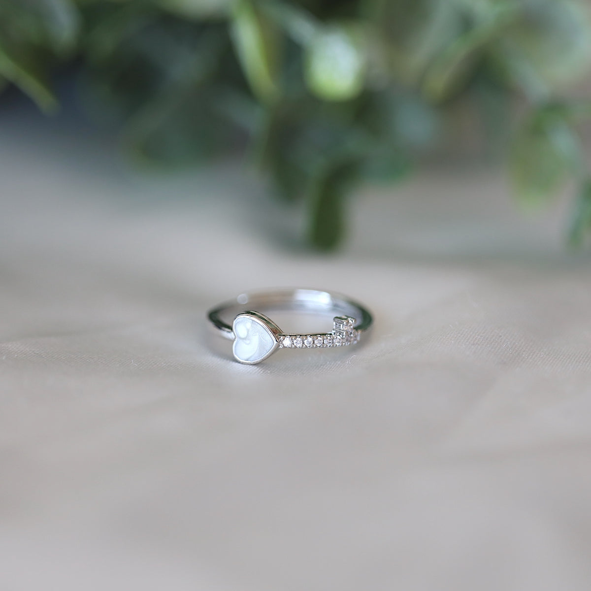 White Heart CZ Ring