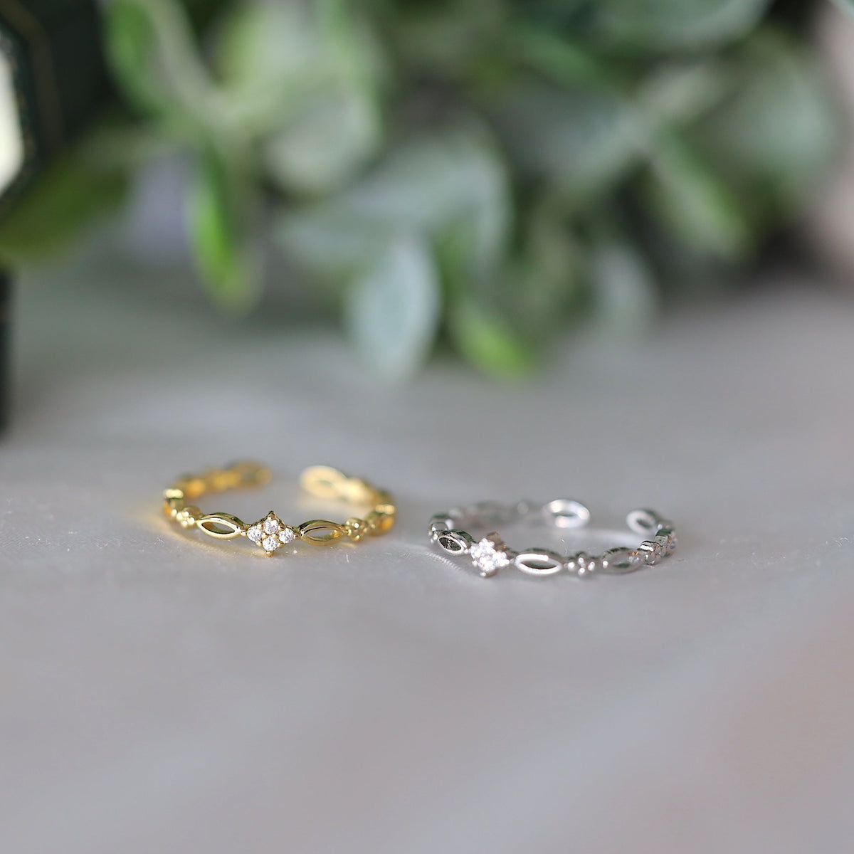 Thin Band Crystal Ring
