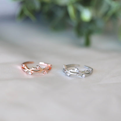 Silver Vine Leaves Ring