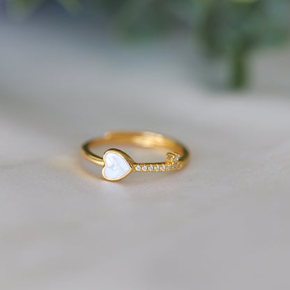 White Heart CZ Ring