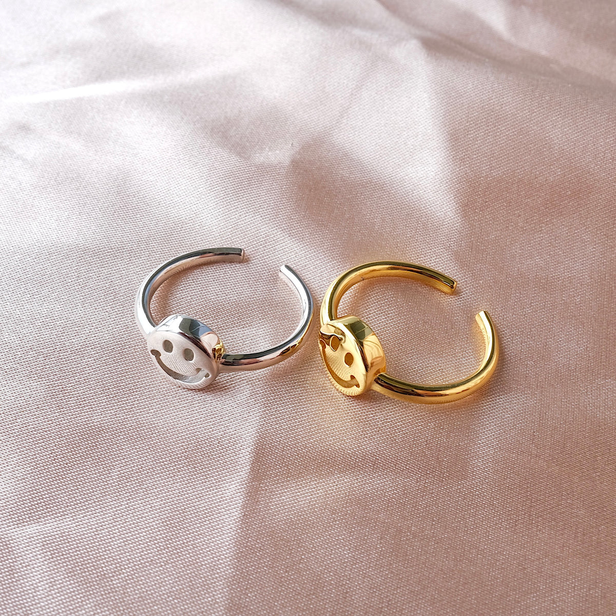 Smile Face Ring