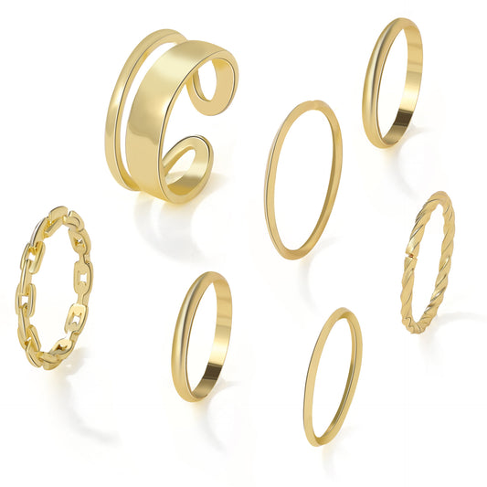 Set of 7 Gold Round Rings