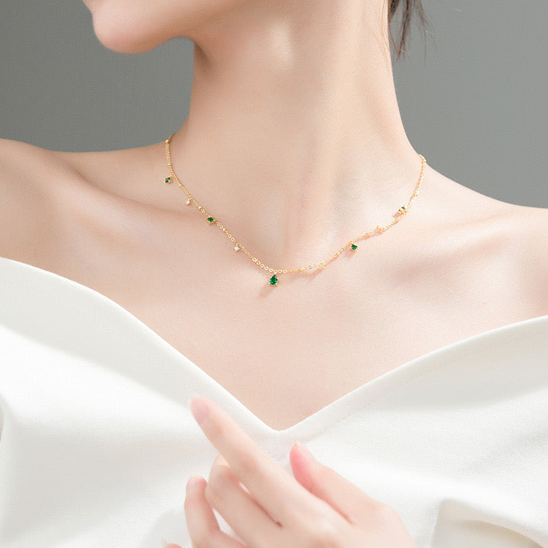 Emerald Dangle Necklace