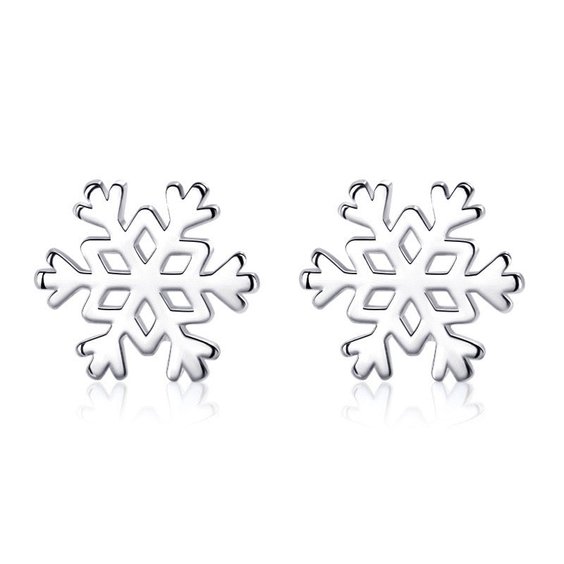 Silver Snow Ear Studs