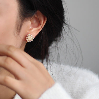 Pink Quartz Oval Ear Studs