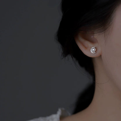 Moon Pearl Ear Studs