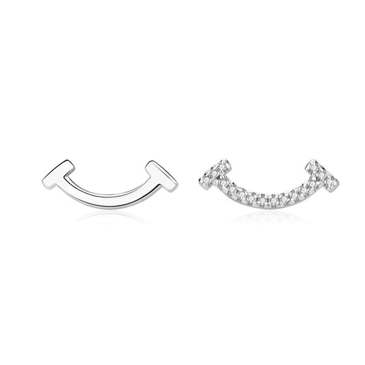 Smile Curve Ear Studs
