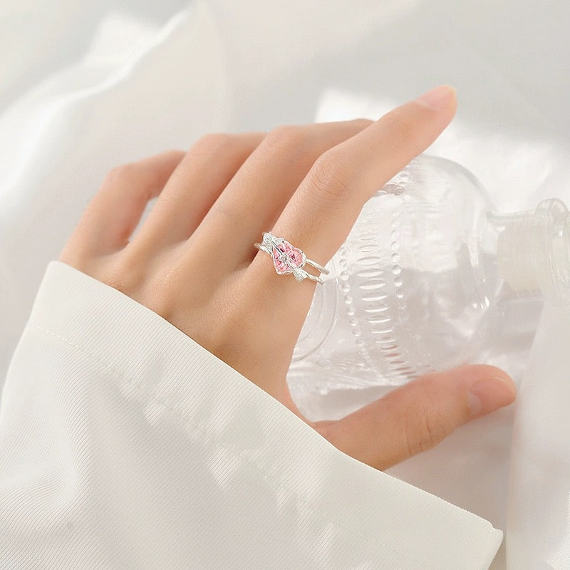 Metallic Pink Heart Arrow Ring