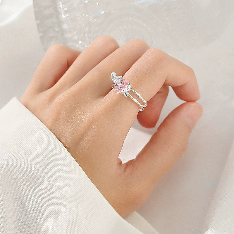 Metallic Pink Heart Arrow Ring