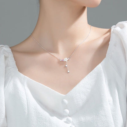 White Flower Dangle Necklace