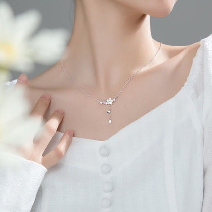 White Flower Dangle Necklace