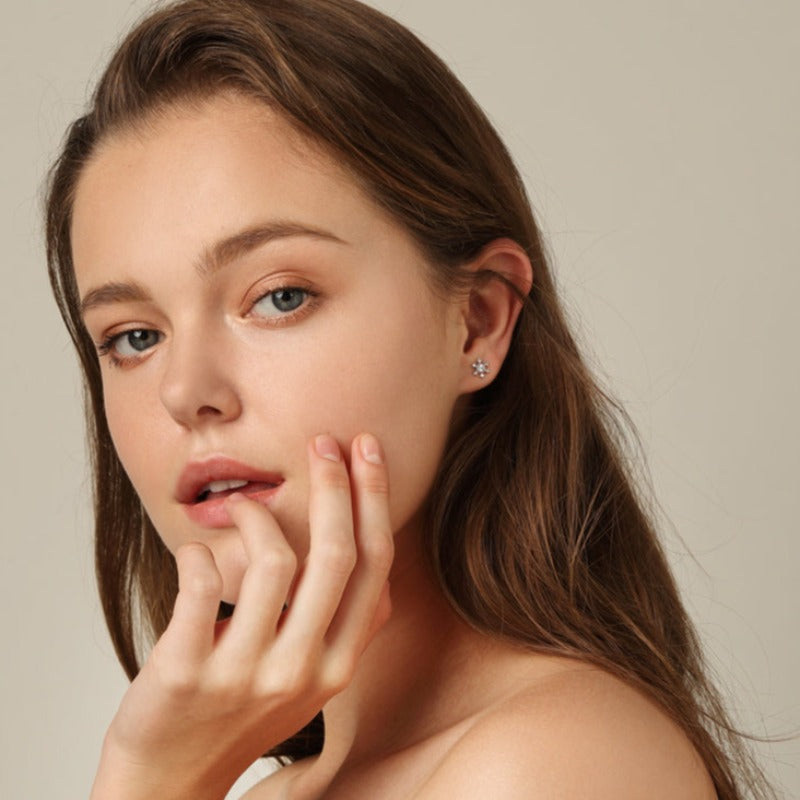 Silver Snow Studs Earrings