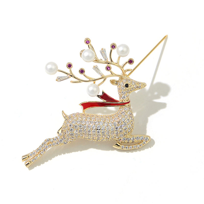 Christmas Deer Brooch b18 b19
